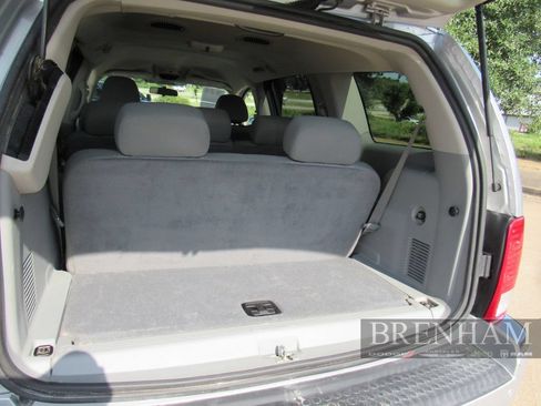 Used 2007 Chrysler Aspen Limited w/ PWR Convenience Group RWD image 18