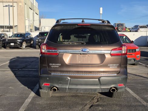 Used 2019 Subaru Ascent Limited w/ Popular Package #3 image 9