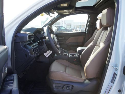 New 2026 Toyota 4Runner Limited image 20