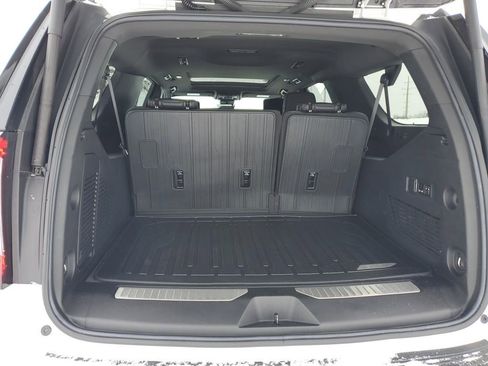 Certified 2023 GMC Yukon XL Denali w/ Denali Reserve Package image 33