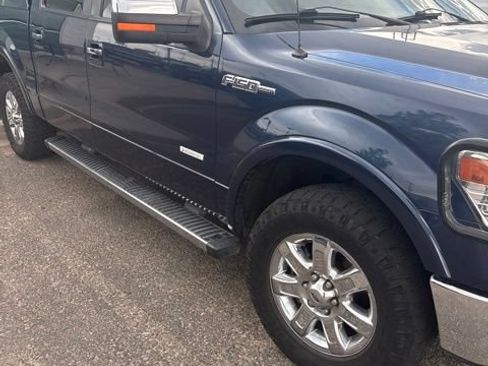 Used 2014 Ford F150 Lariat w/ Equipment Group 502A Luxury AWD/4WD image 3