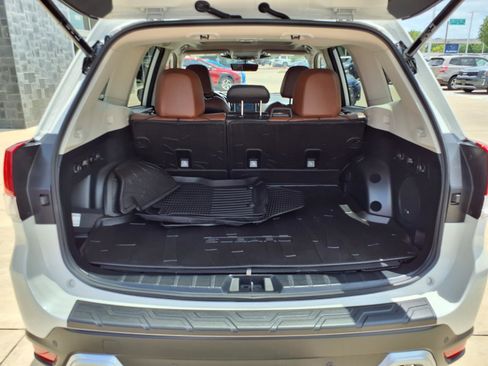 Used 2024 Subaru Forester Touring AWD/4WD image 20