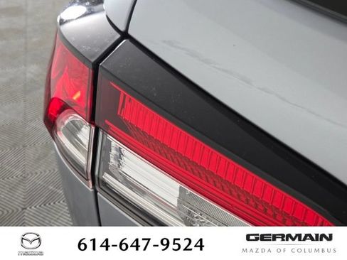 Used 2023 Toyota Corolla Cross AWD Hybrid image 15