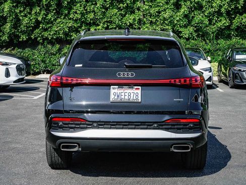 Used 2025 Audi Q5 Premium Plus w/ Premium Plus image 3