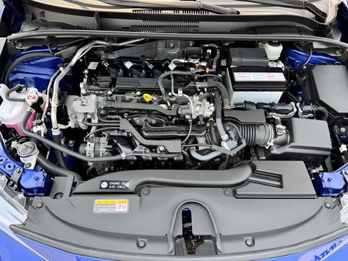 Used 2025 Toyota Corolla SE w/ SE Package FWD image 30
