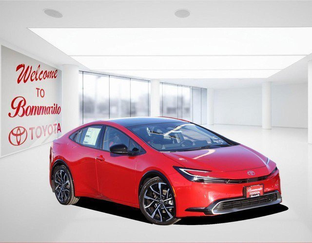Used 2026 Toyota Prius Plug-In Hybrid w/ Limited Premium Package FWD image 2