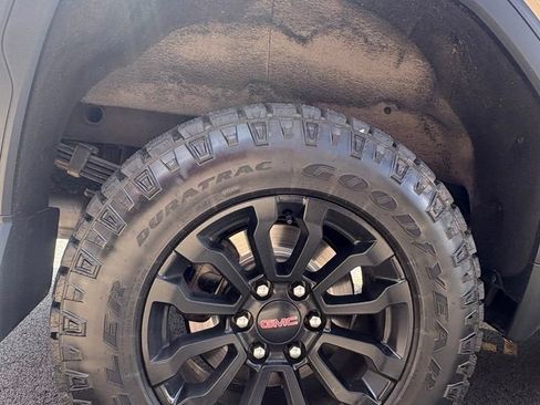 Used 2022 GMC Sierra 1500 AT4X AWD/4WD image 11