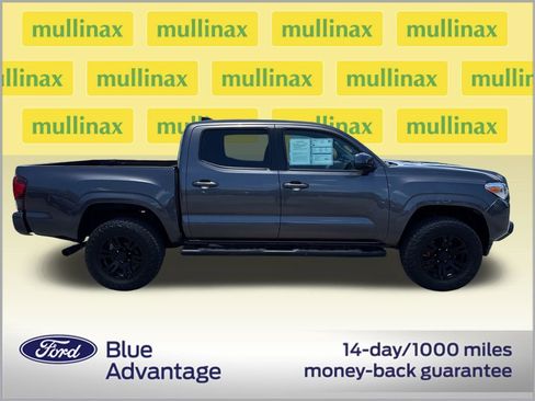 Used 2021 Toyota Tacoma SR w/ SR Convenience Package RWD image 2