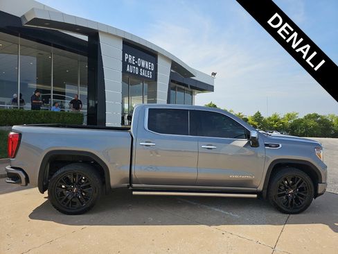 Used 2020 GMC Sierra 1500 Denali w/ Denali Ultimate Package AWD/4WD image 2