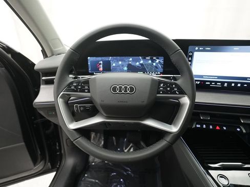 New 2026 Audi Q3 quattro 2.0T AWD/4WD image 4
