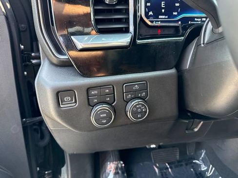 Used 2024 Chevrolet Silverado 1500 RST w/ Convenience Package II AWD/4WD image 20