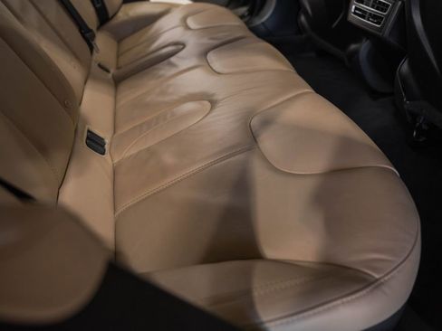 Used 2013 Tesla Model S image 27