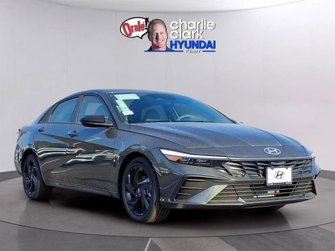 New 2026 Hyundai Elantra Sport image 6