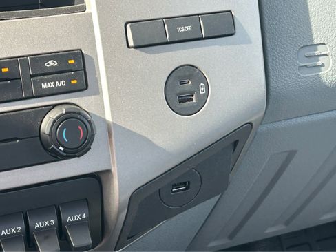 New 2027 Ford F650 2WD Regular Cab Super Duty image 25