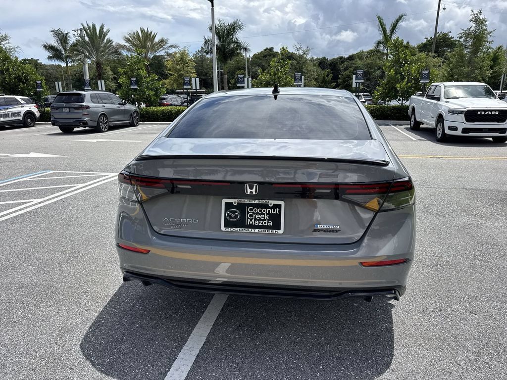 Used 2024 Honda Accord Sport image 25