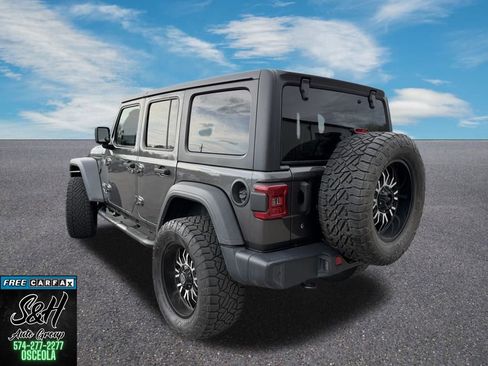 Used 2018 Jeep Wrangler Unlimited Sport S AWD/4WD image 7