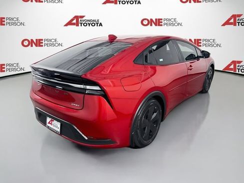 Certified 2025 Toyota Prius Plug-In Hybrid FWD image 8
