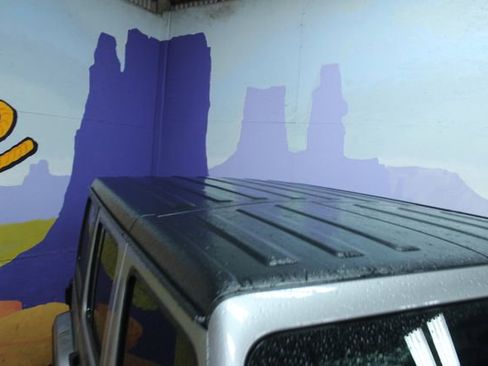 Used 2020 Jeep Wrangler Unlimited Sahara w/ Uconnect 4C Nav & Sound Group image 5