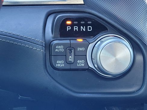 Used 2019 RAM 1500 Limited w/ Advanced Safety Group AWD/4WD image 25