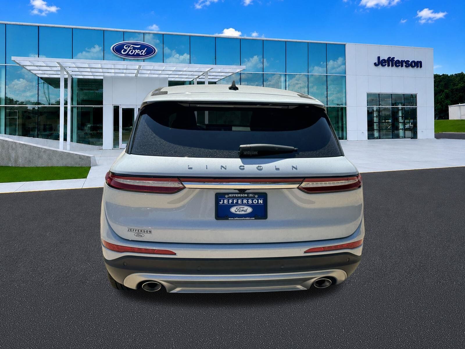 Used 2025 Lincoln Corsair FWD image 6