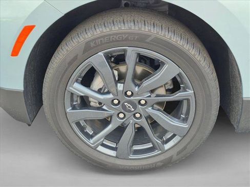 Used 2022 Chevrolet Equinox RS FWD image 10