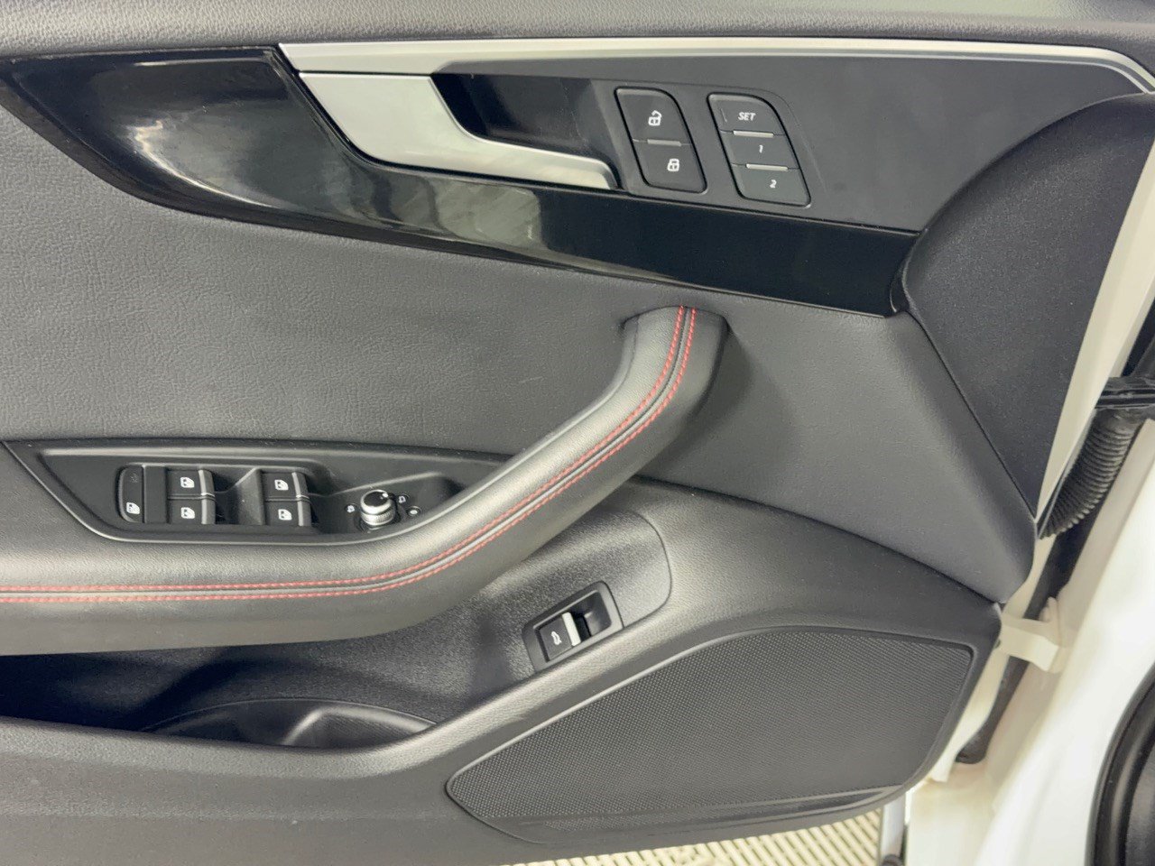 Used 2019 Audi A4 2.0T Premium Plus w/ Premium Plus Package AWD/4WD image 15