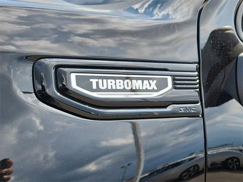 New 2026 GMC Sierra 1500 Elevation image 10