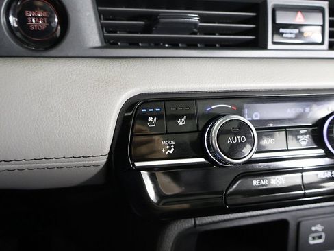 Used 2023 Honda Pilot Elite image 63