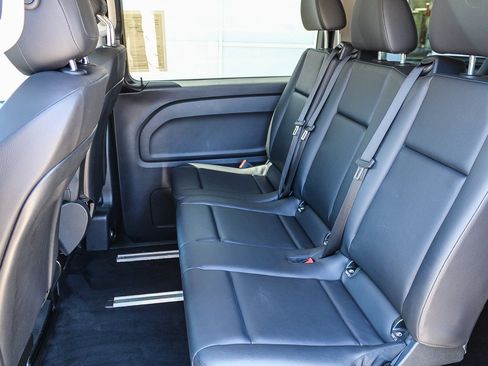 Used 2021 Mercedes-Benz Metris Passenger image 20