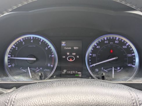Used 2018 Toyota Highlander XLE AWD/4WD image 31