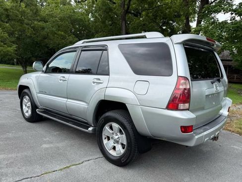 Used 2003 Toyota 4Runner Limited w/ 4Runner Convenience Pkg AWD/4WD image 9