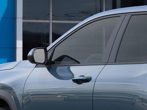 New 2026 Chevrolet Equinox LT w/ Convenience Package II image 16