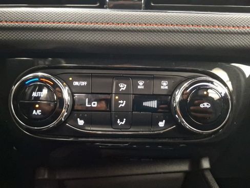 Used 2024 Chevrolet TrailBlazer RS w/ Convenience Package FWD image 27