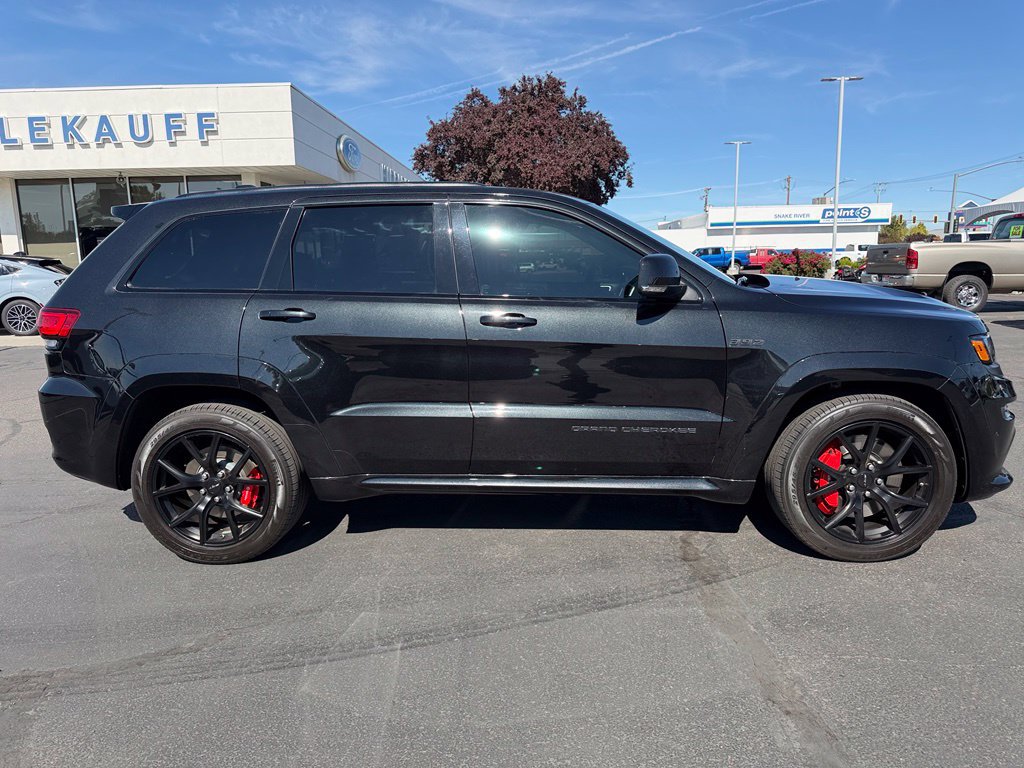Used 2016 Jeep Grand Cherokee SRT AWD/4WD image 2