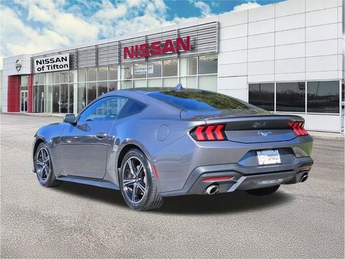 Used 2024 Ford Mustang Premium RWD image 6