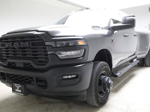 Used 2025 RAM 3500 Tradesman AWD/4WD image 1