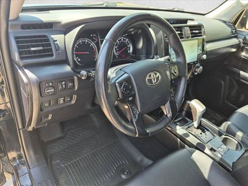Used 2023 Toyota 4Runner TRD Off-Road Premium w/ Off Road Premium Plus Package AWD/4WD image 10