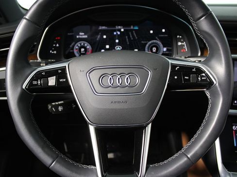 Used 2023 Audi A6 2.0T Premium w/ Convenience Package image 5