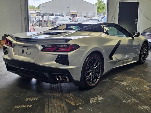 Used 2024 Chevrolet Corvette Stingray Convertible w/ Battery Protection Package RWD image 4