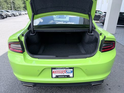 Used 2023 Dodge Charger SXT RWD image 9