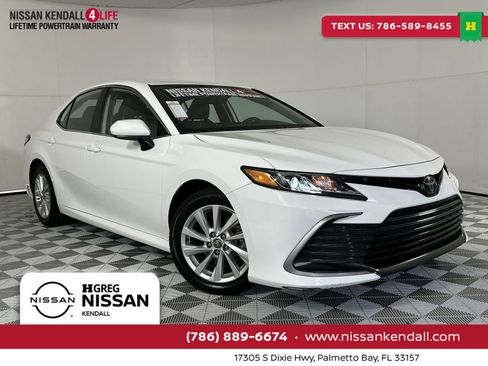 Used 2023 Toyota Camry LE FWD image 1