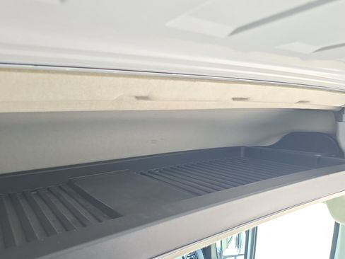 Used 2025 RAM ProMaster 2500 w/ Convenience Group FWD image 17