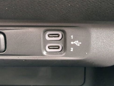 Used 2025 Dodge Charger R/T w/ Sun & Sound Package image 26