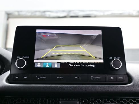 Used 2024 Honda HR-V LX image 17