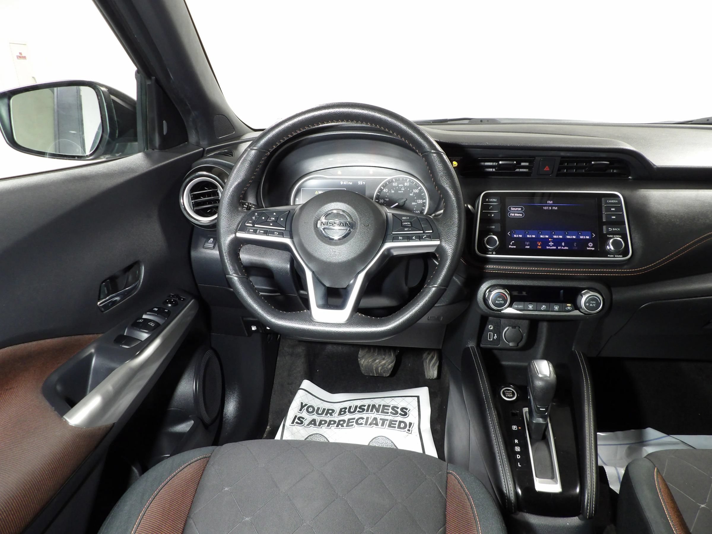 Used 2019 Nissan Kicks SR FWD image 14