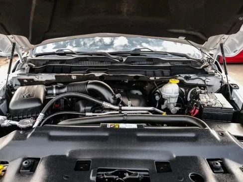 Used 2019 RAM 1500 Big Horn RWD image 46
