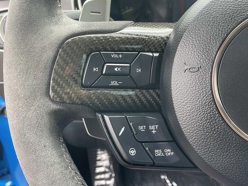 Certified 2020 Ford Mustang Shelby GT500 w/ Technology Package RWD image 9