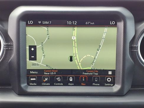 Used 2023 Jeep Wrangler Unlimited Sahara w/ Cold Weather Group AWD/4WD image 7