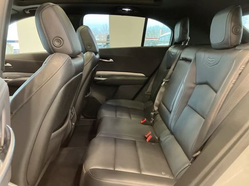 Used 2021 Cadillac XT4 Premium Luxury image 27