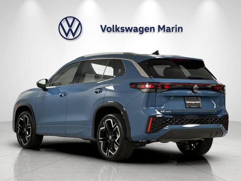 New 2026 Volkswagen Tiguan SEL R-Line AWD/4WD image 3